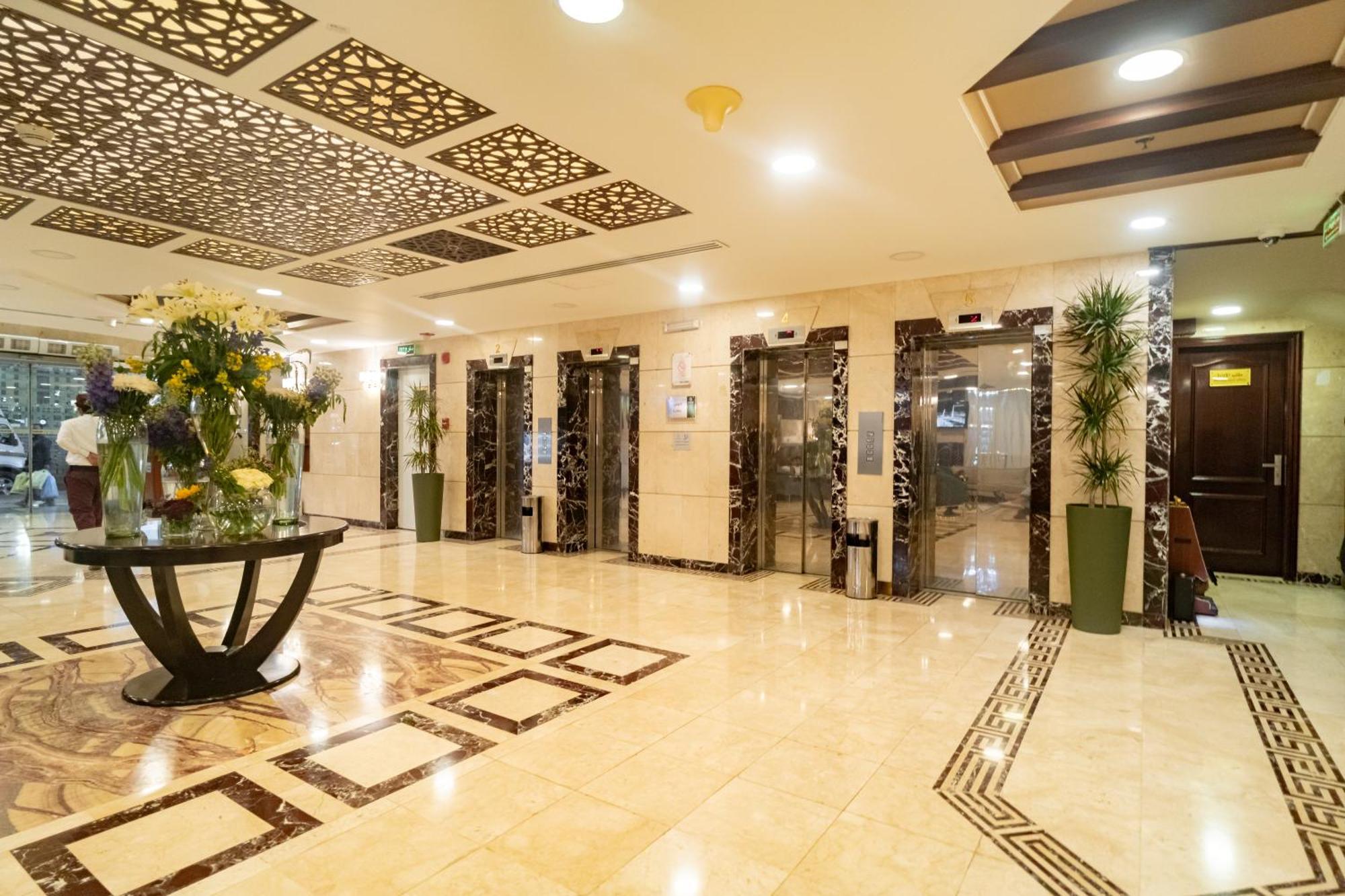Emaar Elite Al Madina Hotel 메디나 외부 사진